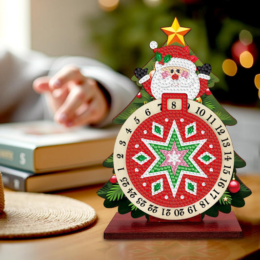 Diamond Painting Weihnachtsmann im Weihnachtsbaum