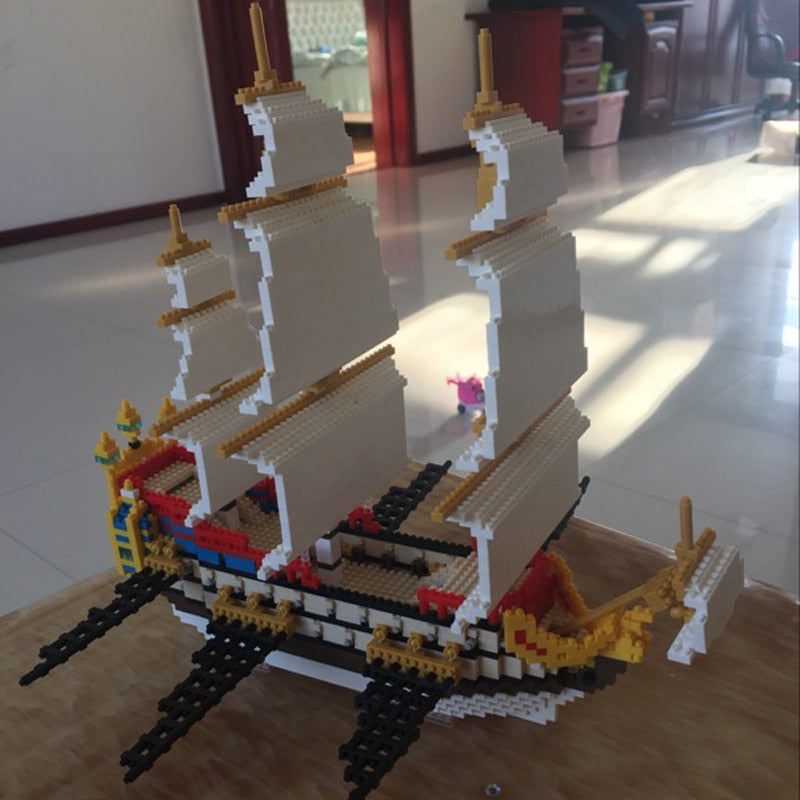 Piraten Segelboot Bausteinset