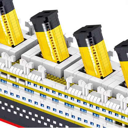 Titanic Deluxe Bausteinset