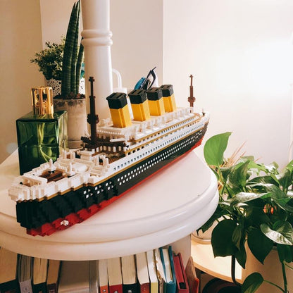 Titanic Deluxe Bausteinset