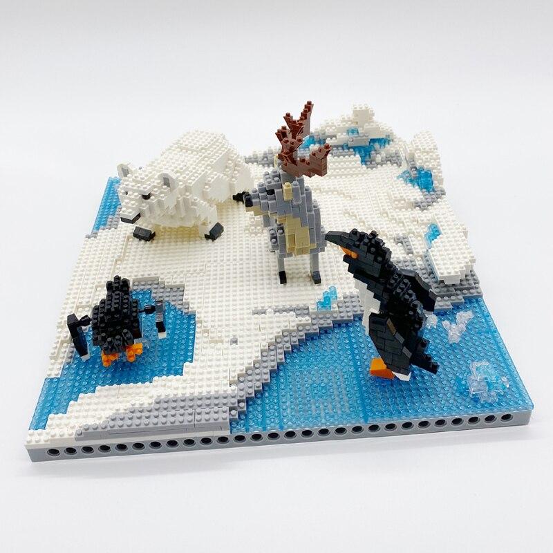 Pinguine, Rehe und Eisbären auf dem Eis Bausteinset